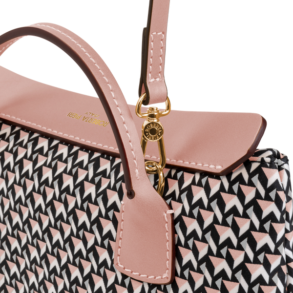 Giulietta Pochette